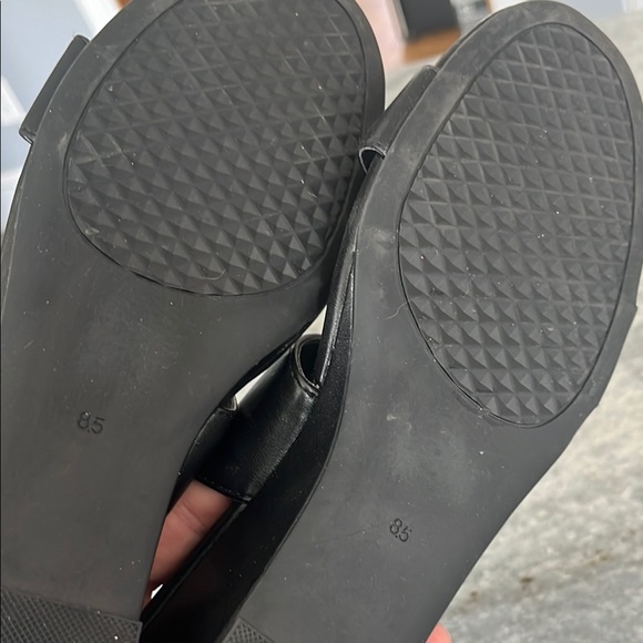 Aerosoles Black Wedge Willa  Sandals 8.5 Size - Picture 6 of 8
